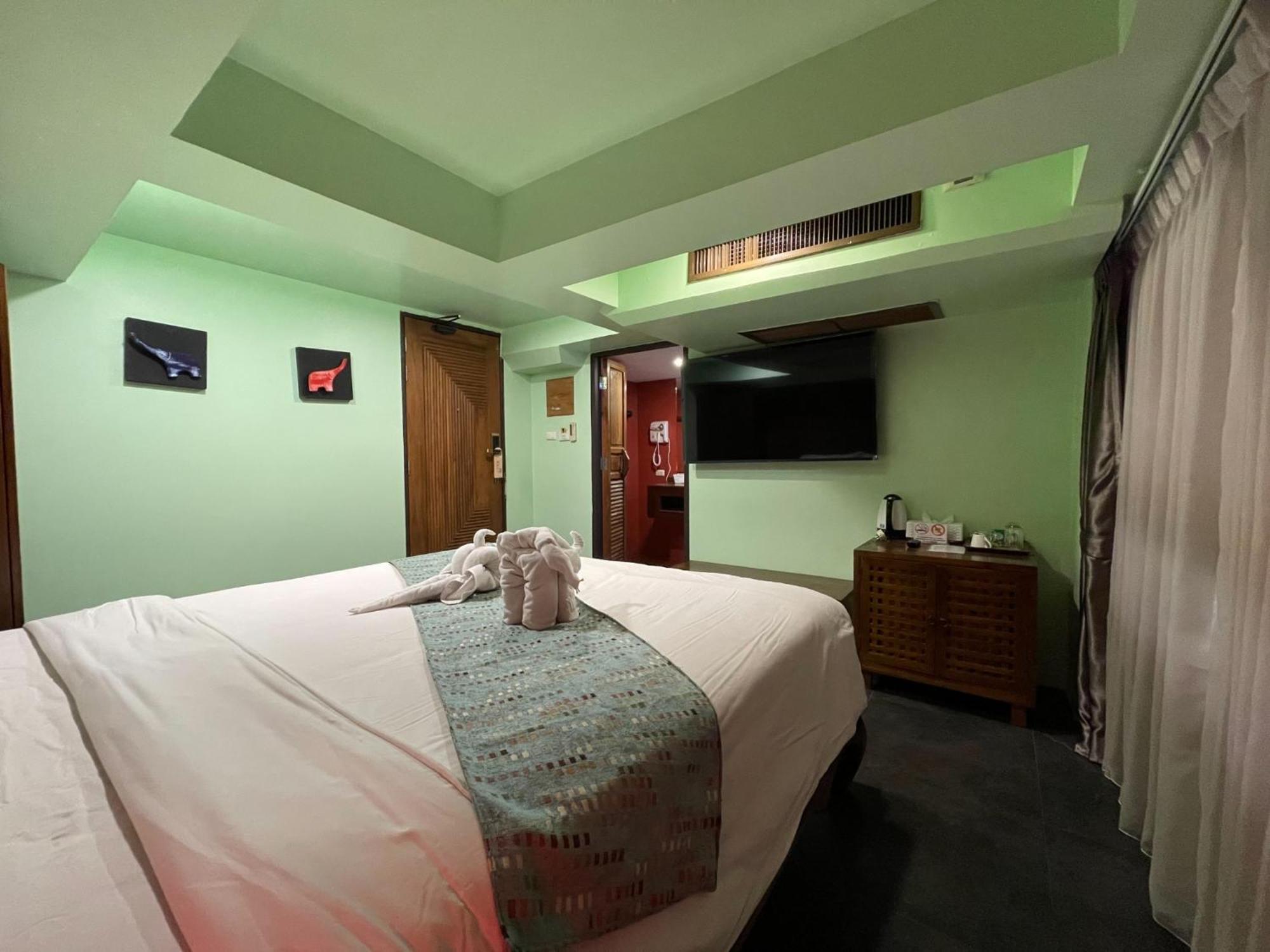The Guest Arak Boutique Hotel Chiang Mai Buitenkant foto