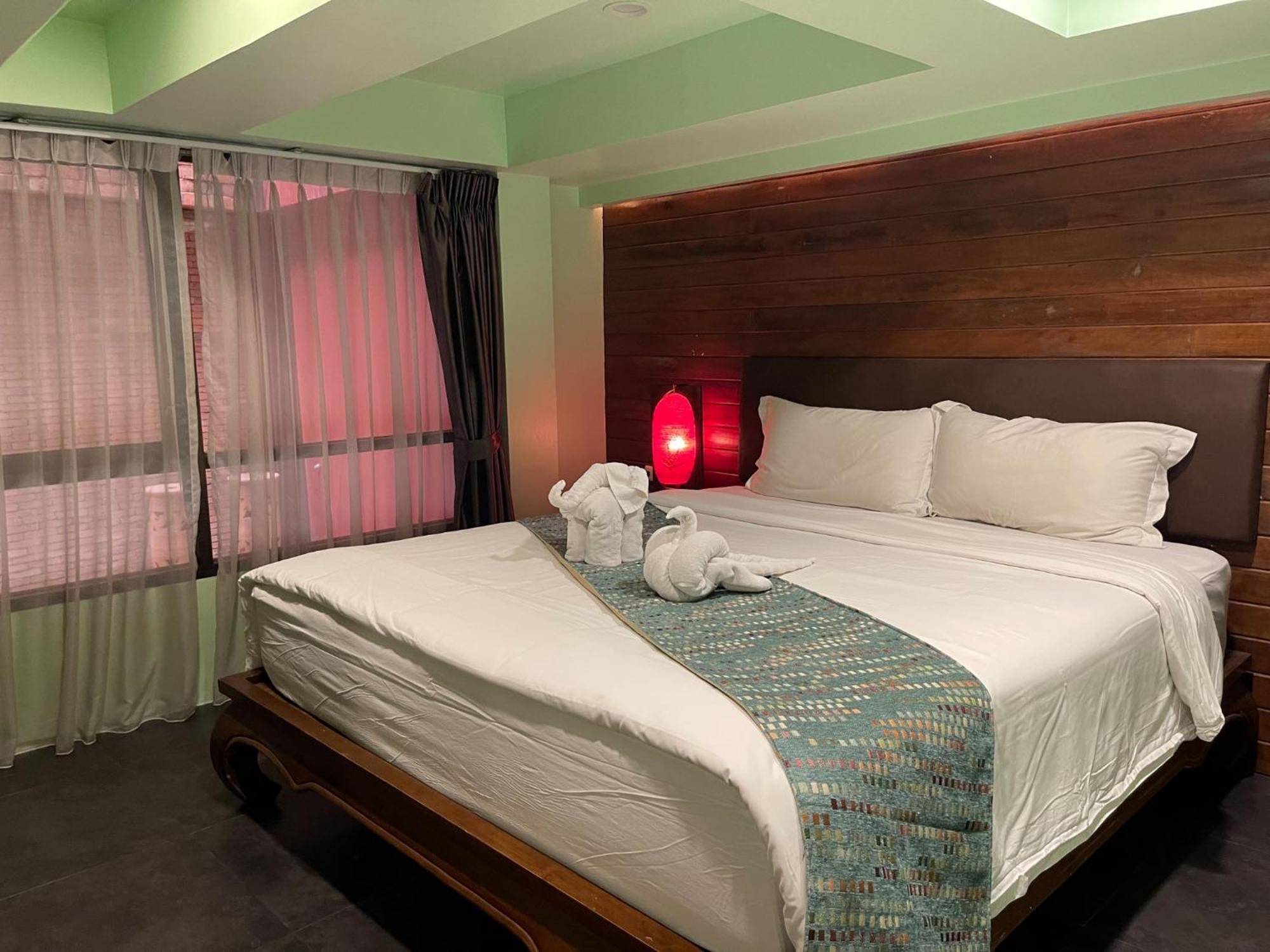 The Guest Arak Boutique Hotel Chiang Mai Buitenkant foto